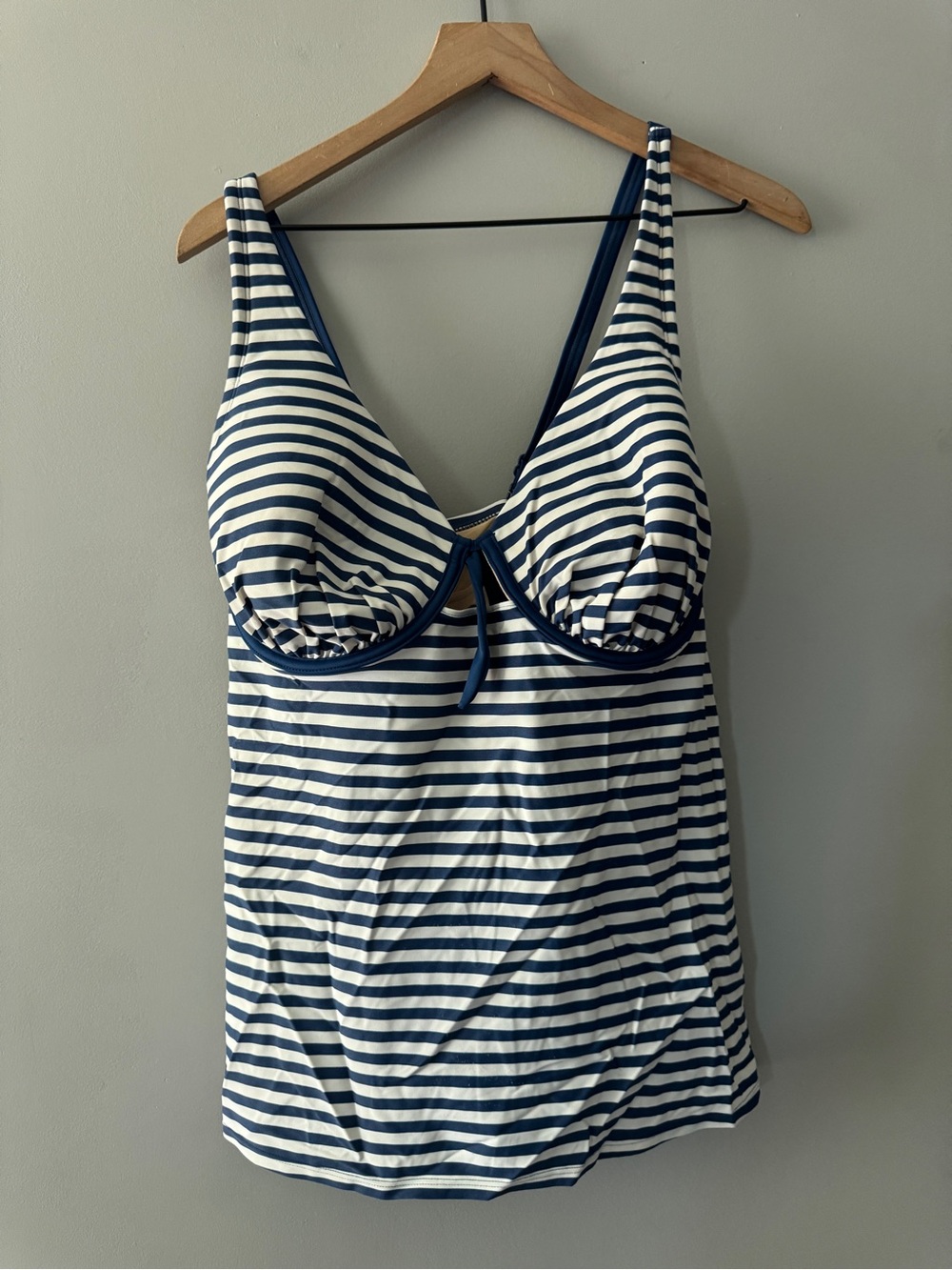 Simply Cacique | navy blue and white stripe swimsuit top | 40D